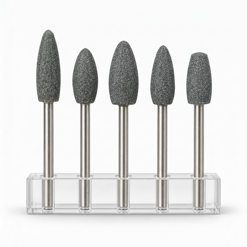 Mounted stone ( Flame shape ) .